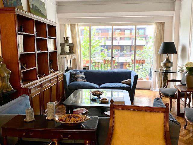 Departamento · 180m² · 6 Ambientes · 1 Cochera