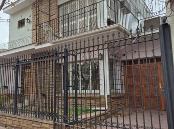 Casa de 18 ambientes, Godoy Cruz · Casa en El Barrio Bombal de Godoy Cruz