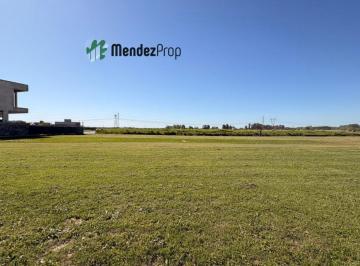Terreno · 1113m² · Lote a Laguna en La Providencia