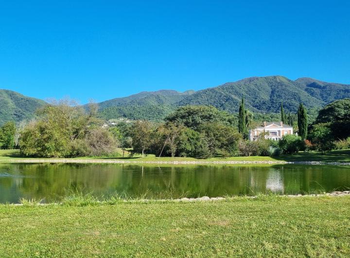 Terreno · 2170m²