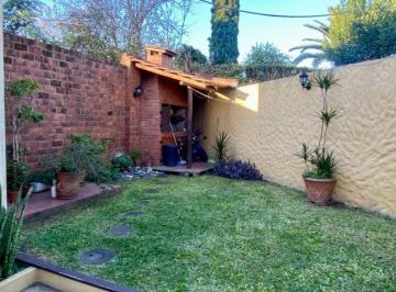 PH · 70m² · 3 Ambientes · Venta Casa PH 3 Ambientes en El Palomar con Jardin