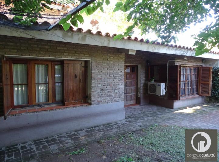 Casa · 152m² · 5 Ambientes · 1 Cochera