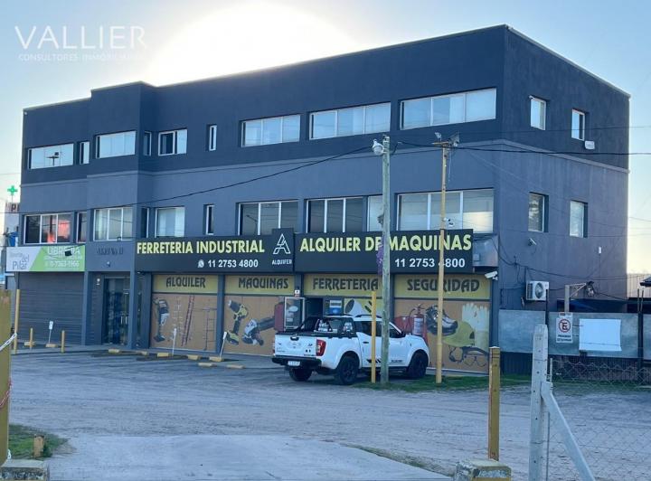 Oficina comercial · 108m² · 1 Cochera