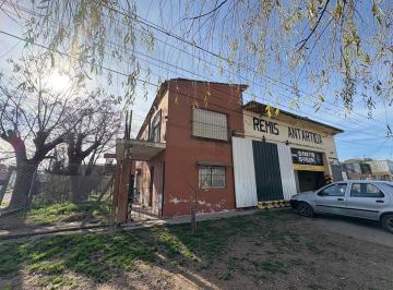 Bodega-Galpón · 347m² · 5 Ambientes · Venta en Block Zarate