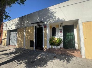 Casa de 4 ambientes, Pompeya · Venta Casa Pompeya