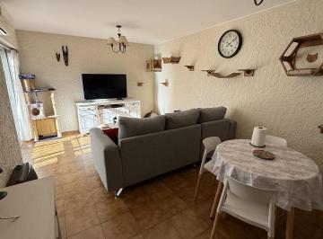Departamento · 52m² · 2 Ambientes · Departamento Dos Ambientes en Wilde con Dos Patios - Apto Credito