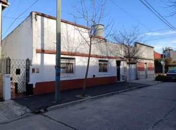 Casa · 80m² · 3 Ambientes · Casa en Besares
