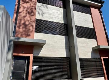 Casa · 160m² · 5 Ambientes · 1 Cochera · Exclusivas Unidades en Triplex de Categoria a Estrenar - Florida - Vte. Lopez