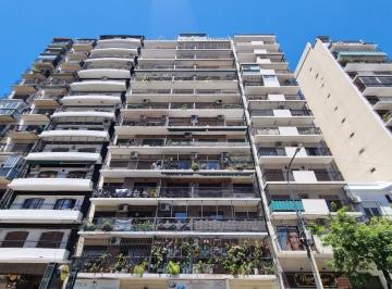 Departamento · 49m² · 2 Ambientes · 1 Cochera · Venta Departamento 2 Ambientes C/ Patio y Cochera - Almagro