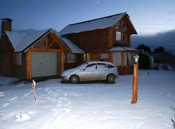 Casa · 130m² · 4 Ambientes · 1 Cochera · Venta Casa en Dina Huapi Bariloche Apto Crédito