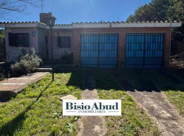 Casa · 110m² · 2 Dormitorios · 2 Cocheras · Casa en Rio Ceballos