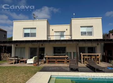Casa · 180m² · Casa - Santa Clara