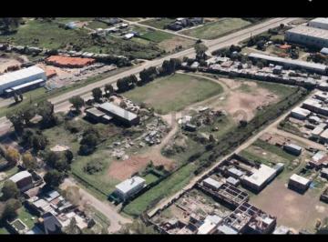 Terreno · 300m² · Terreno en Venta - Jose Hernandez - 520 E/ 133 y 135 - Ideal Inversionista