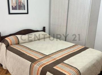 Departamento · 24m² · Moderno Departamento en Colegiales Amoblado con Patio.