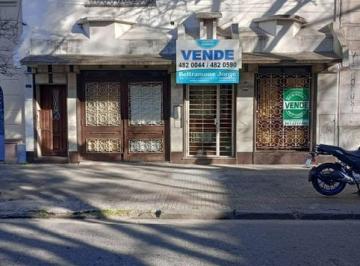 Casa · 135m² · 5 Ambientes · 1 Cochera · Casa en Venta
