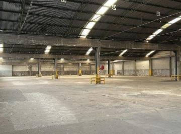 Depósito · 9000m² · Deposito o Planta con 11 Naves de 800 m² con 6/8 m Pisos en H°a°