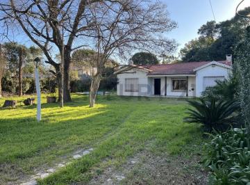 Casa · 195m² · 3 Ambientes · Casa en Venta en City Bell