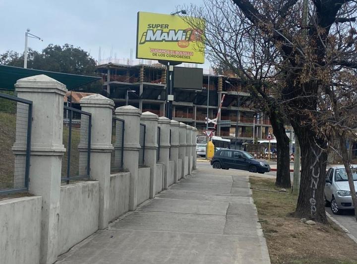 Terreno · 435m²