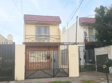 JAP-JAP-2272_2 · Venta de Dúplex 3 Ambientes en Lomas del Mirador
