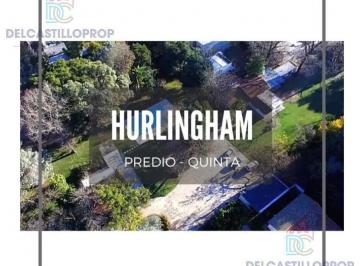 Casa · 460m² · 8 Ambientes · 1 Cochera · Casa en Hurlingham
