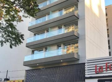 Departamento de 2 ambientes, Vicente López · Departamento en Olivos con Renta Hasta Octubre. Apto Profesional.