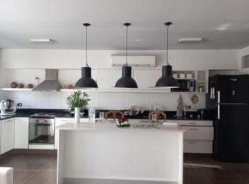 Departamento · 79m² · 3 Ambientes · 1 Cochera · Departamento en Beccar Alto