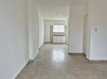 Departamento · 63m² · 3 Ambientes · Departamento 2do Piso de Escalera en Zona Sur
