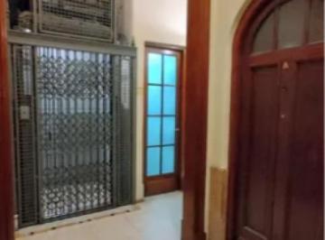 Departamento · 76m² · 2 Ambientes · Venta Departamento 2 Ambientes en Esquina en Rivadavia 5900 Caballito