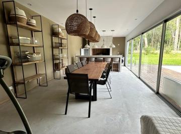 Casa · 20m² · 4 Ambientes · Casa en Pinares