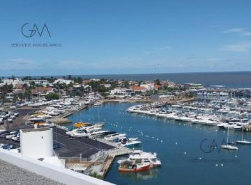 Departamento · 342m² · 4 Dormitorios · 3 Cocheras · Departamento Penthouse en Venta en El Puerto