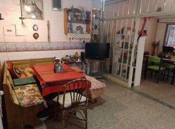 Casa de 6 ambientes, Córdoba · Casas 3 Dor. Bajo Palermo