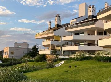 Departamento de 6 ambientes, Uruguay · Venta Departamento - Playa Mansa - Punta del Este