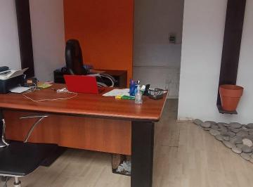 Foto · Se Vende Local en Av Rafael Nuñez 4775