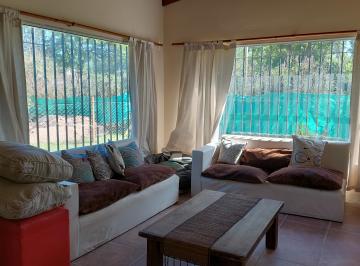 Casa de 4 ambientes, Malvinas Argentinas · Muy Linda y Solida Casa de 150 m² Sobre Lote de 720 m²