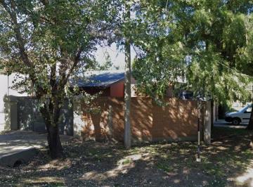 Casa · 160m² · 10 Ambientes · 2 Cocheras · Casa a La Venta