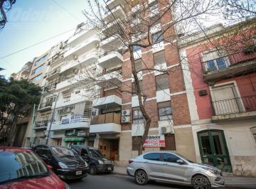 Departamento · 62m² · 3 Ambientes · Departamento en Venta de 2 Dorm. con Patio en Recoleta.