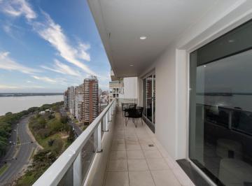 Departamento · 138m² · 4 Ambientes · 1 Cochera · Venta - Departamento de Tres Dorm., Vista Al Rio en Barrio Martin
