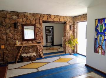 Casa · 120m² · 5 Ambientes · 2 Cocheras · Casa en Alquiler Temporario en La Barra - Punta del Este