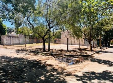 Terreno · 400m² · Lote Plano de 400 m² a m de Recta Martinoli - Frente a Plaza