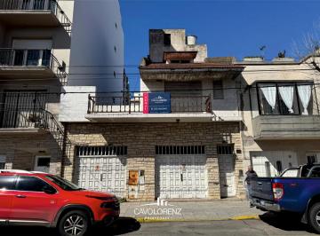 Casa de 4 ambientes, Mar del Plata · Salta 1378 - Chalet 4 Amb. con Cochera y Espacio Para Tres Autos - Original