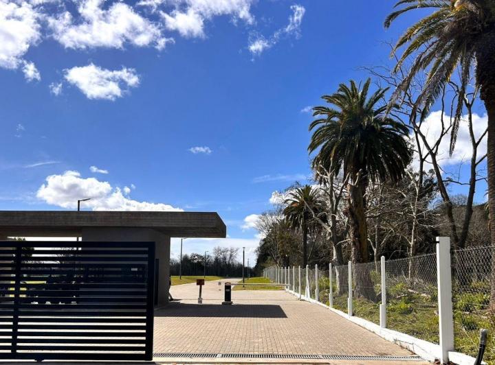 Terreno · 612m²