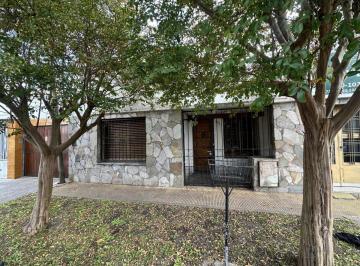 Casa · 109m² · 3 Ambientes · 1 Cochera · Casa en Venta en La Plata