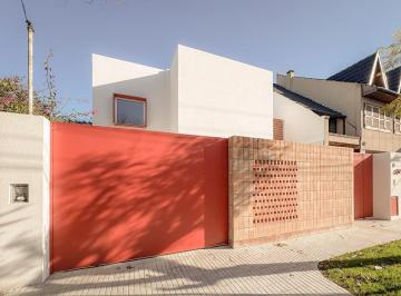 Casa de 5 ambientes, Morón · Casa 5 Ambientes con Parque en Castelar