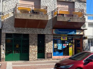 Casa de 5 ambientes, Rosario · 3 Dorm., Mas Local Comercial Alquilado, Amplia, Sobre Bv. Segui