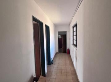 Oficina comercial · 120m² · 5 Ambientes · Oficina en Bella Vista