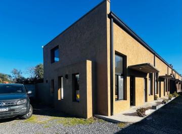 Casa · 47m² · 2 Ambientes · 1 Cochera · Venta de Departamento 2 Ambientes en Escobar