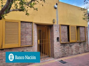 Casa · 113m² · 4 Ambientes · 1 Cochera · Se Vende Casa de 3 Dorm en B° Pueyrredon Apto Credito