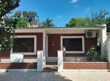 Casa · 80m² · 3 Ambientes · Venta Casa 2 Dorm. en Monje