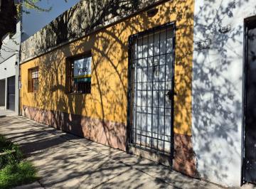 PH de 4 ambientes, San Isidro · Venta PH Tipo Casa de 4 Amb Cochera y Patio en Excelente Ubicacion Media Cuadra de Av de Mayo
