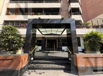Departamento · 199m² · 6 Ambientes · 1 Cochera · Departamento Premiun en Venta!